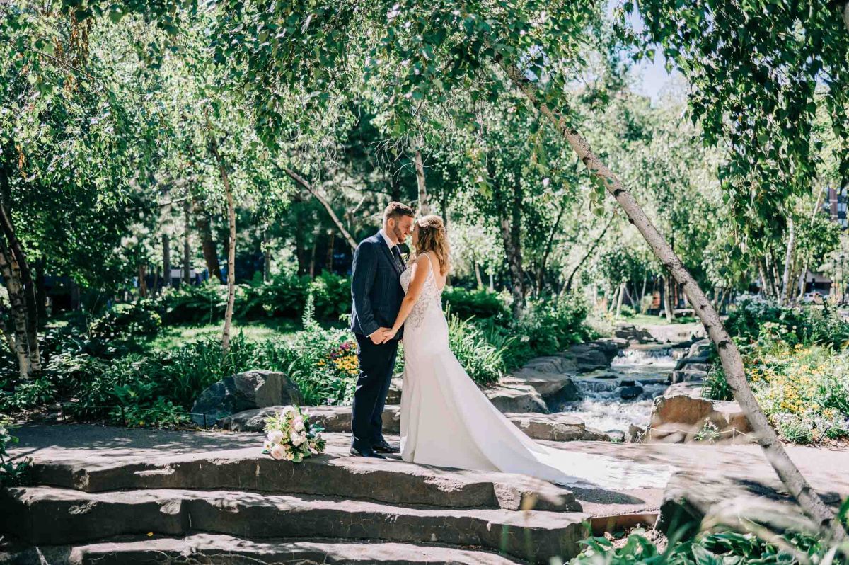 couple posing in park