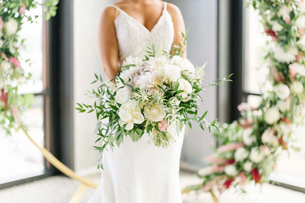 bridal bouquet white flowers